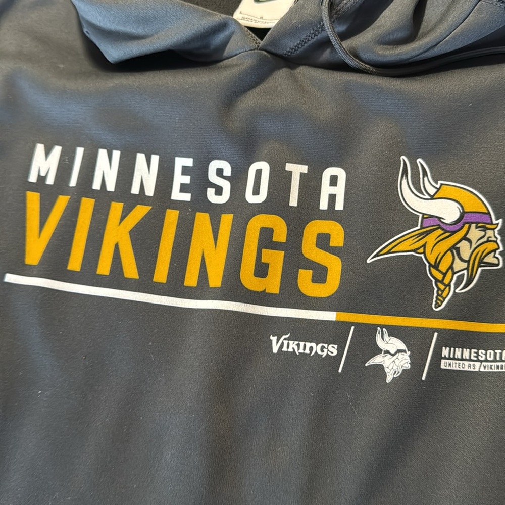Nike Minnesota Vikings Hoodie - Picture 2 of 4